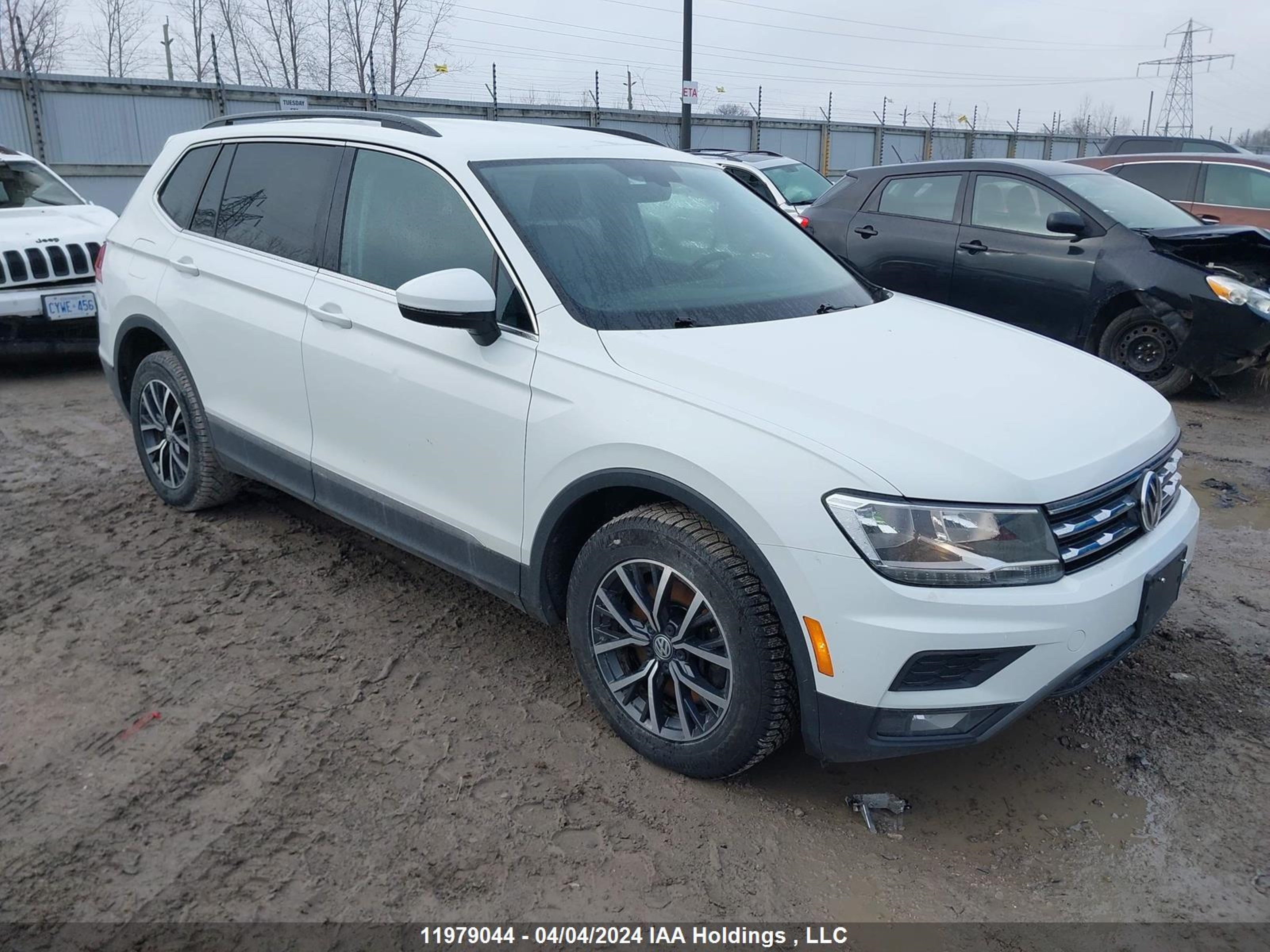 VOLKSWAGEN TIGUAN 2019 3vv2b7ax5km140859