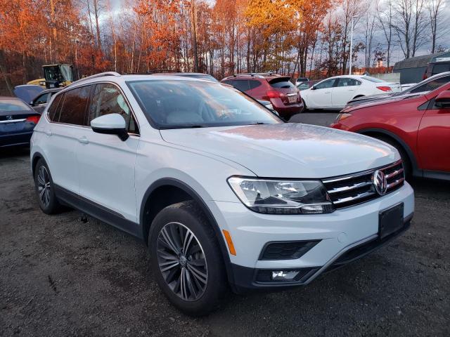 VOLKSWAGEN NULL 2018 3vv2b7ax6jm004027