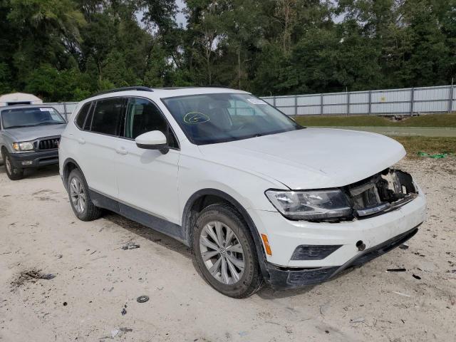 VOLKSWAGEN TIGUAN SE 2018 3vv2b7ax6jm060873