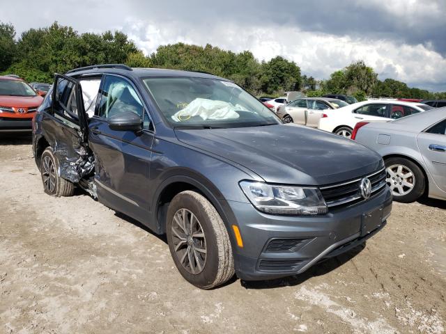 VOLKSWAGEN NULL 2018 3vv2b7ax6jm147821