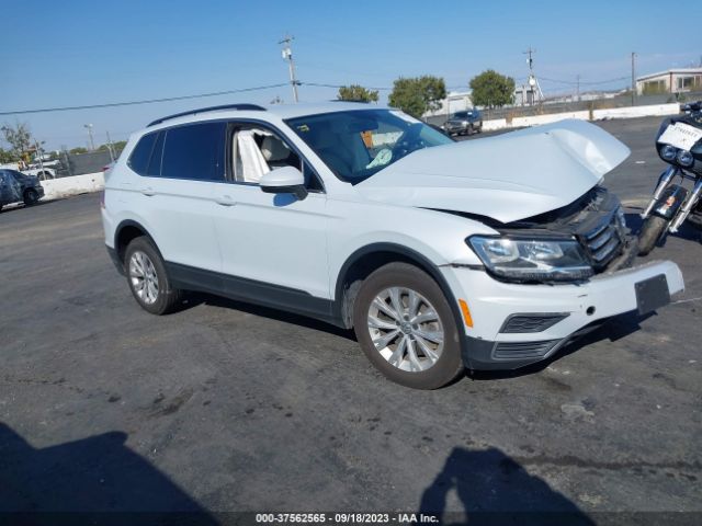 VOLKSWAGEN TIGUAN 2018 3vv2b7ax6km019984