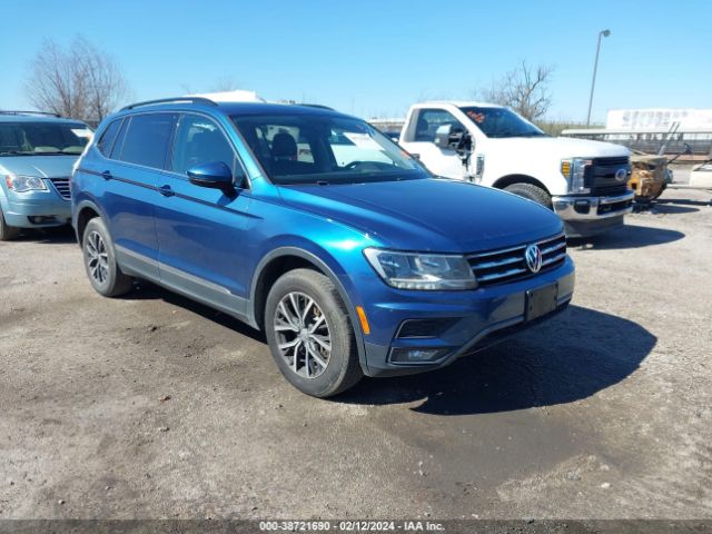 VOLKSWAGEN TIGUAN 2018 3vv2b7ax7jm032838