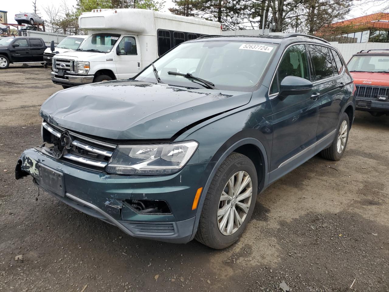 VOLKSWAGEN TIGUAN 2018 3vv2b7ax7jm161095