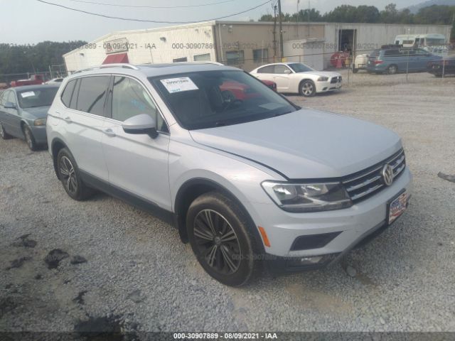 VOLKSWAGEN TIGUAN 2017 3vv2b7ax8jm068179