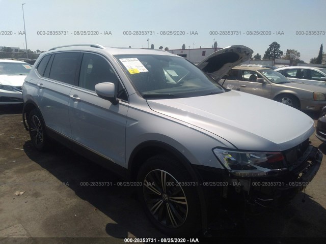 VOLKSWAGEN TIGUAN 2018 3vv2b7ax8jm145195