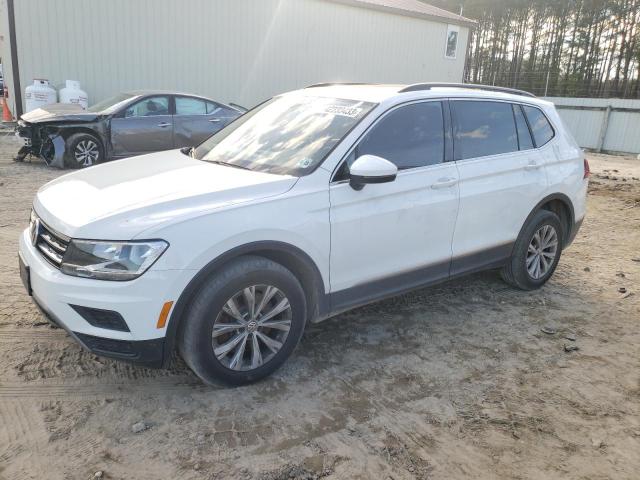 VOLKSWAGEN TIGUAN SE 2018 3vv2b7ax8jm149165