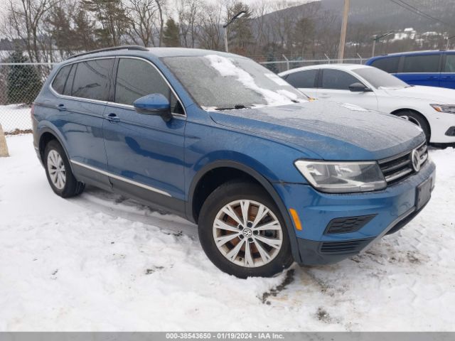 VOLKSWAGEN TIGUAN 2018 3vv2b7ax8jm151059