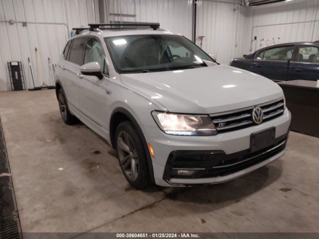 VOLKSWAGEN TIGUAN 2018 3vv2b7ax8jm162403