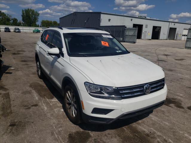 VOLKSWAGEN NULL 2018 3vv2b7ax8jm170386