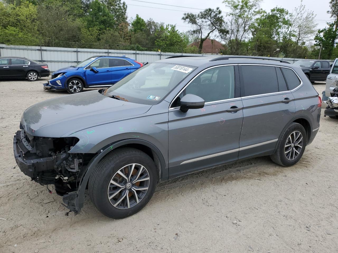 VOLKSWAGEN TIGUAN 2020 3vv2b7ax8lm059162