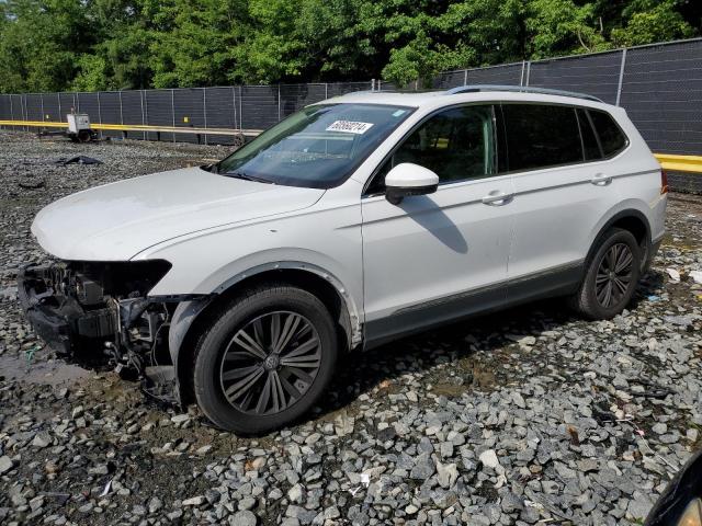 VOLKSWAGEN TIGUAN 2018 3vv2b7ax9jm098095