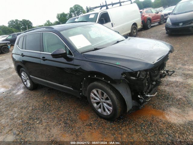 VOLKSWAGEN TIGUAN 2018 3vv2b7ax9jm171692