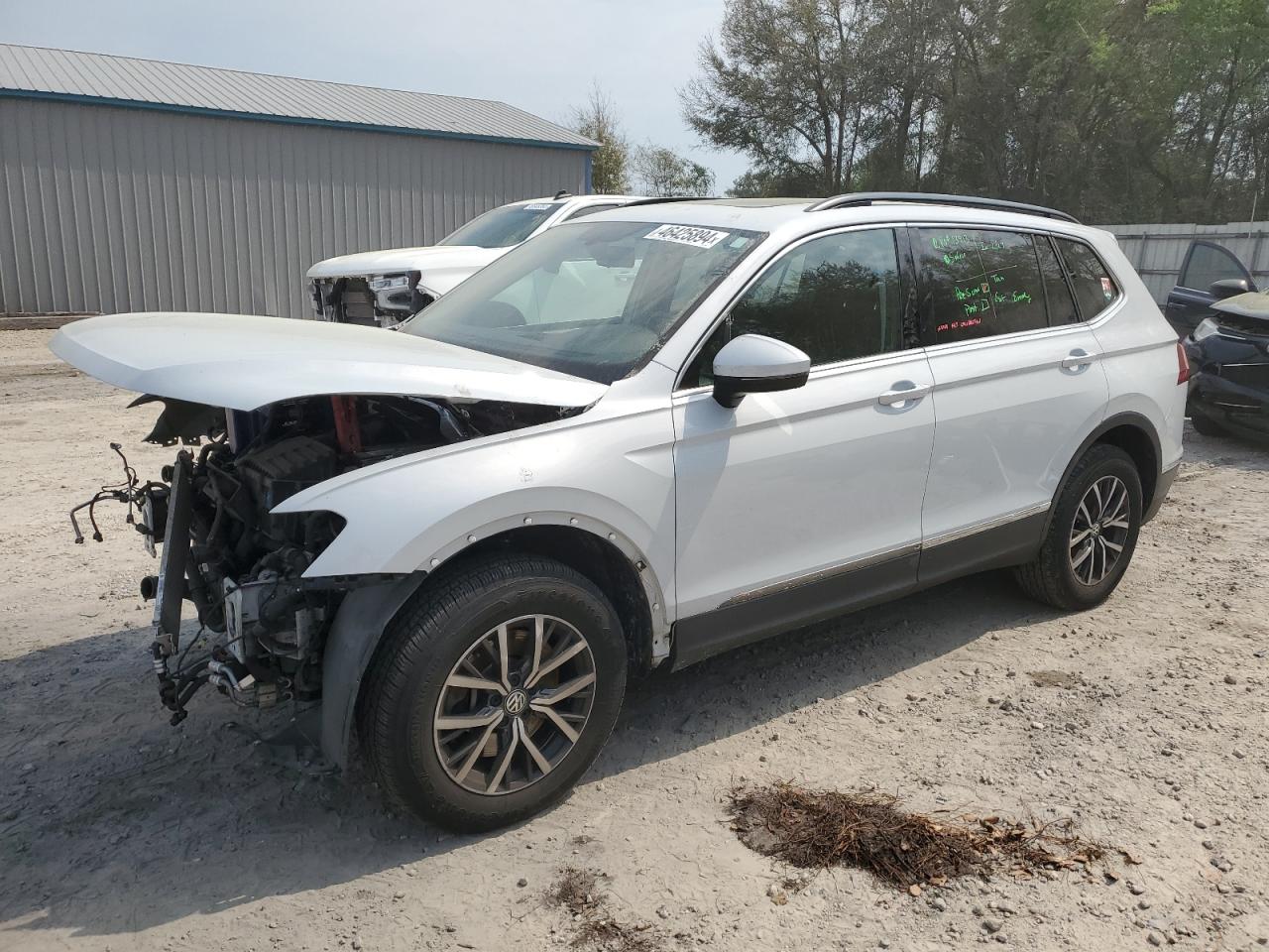 VOLKSWAGEN TIGUAN 2018 3vv2b7ax9jm197290