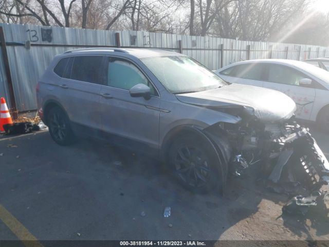 VOLKSWAGEN TIGUAN 2023 3vv2b7ax9pm067616