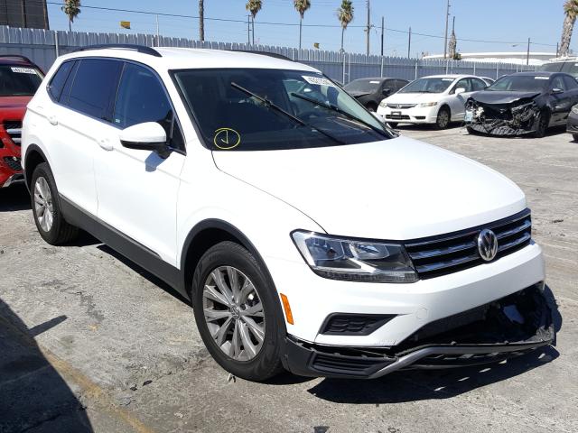 VOLKSWAGEN NULL 2018 3vv2b7axxjm087607