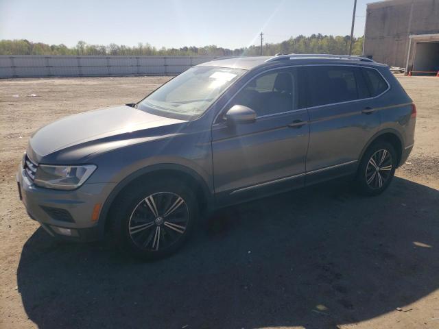 VOLKSWAGEN TIGUAN SE 2018 3vv2b7axxjm098087