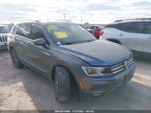 VOLKSWAGEN TIGUAN 2018 3vv3b7ax0jm015853