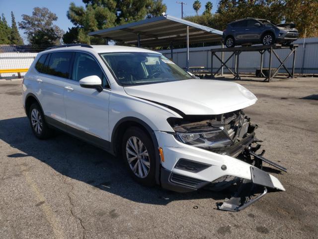 VOLKSWAGEN NULL 2018 3vv3b7ax0jm138200