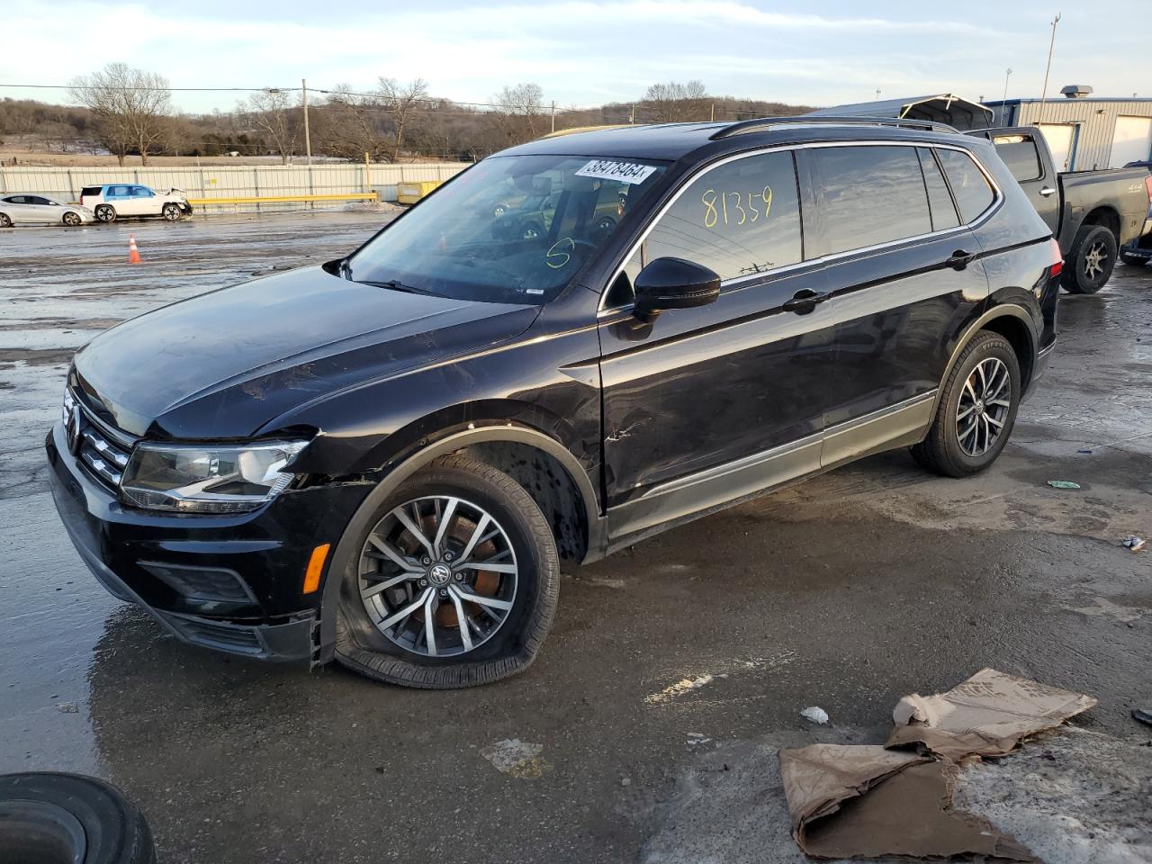 VOLKSWAGEN TIGUAN 2018 3vv3b7ax0jm213672