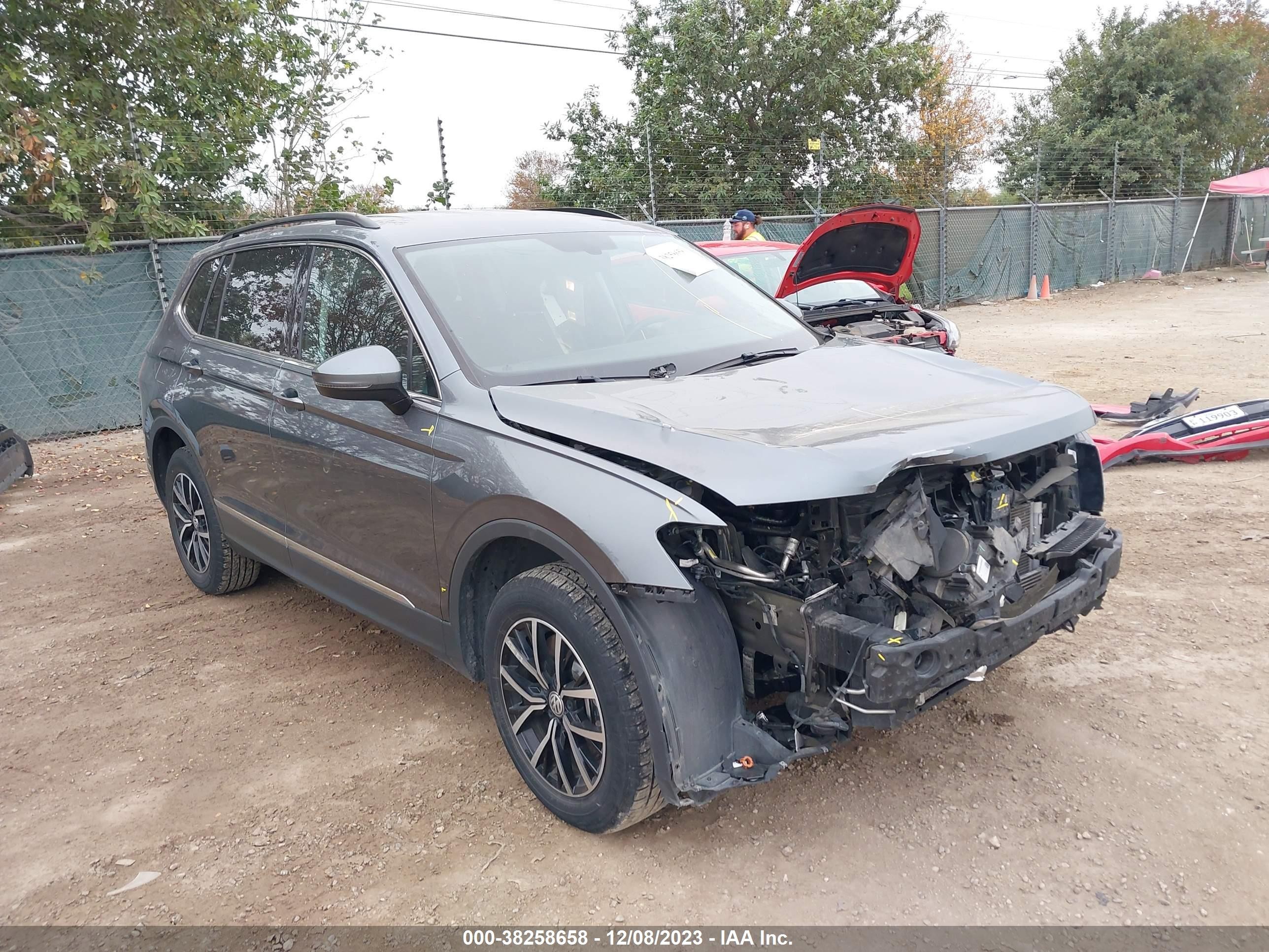 VOLKSWAGEN TIGUAN 2021 3vv3b7ax0mm039073