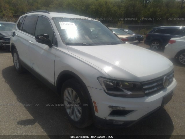 VOLKSWAGEN TIGUAN 2018 3vv3b7ax1jm000746