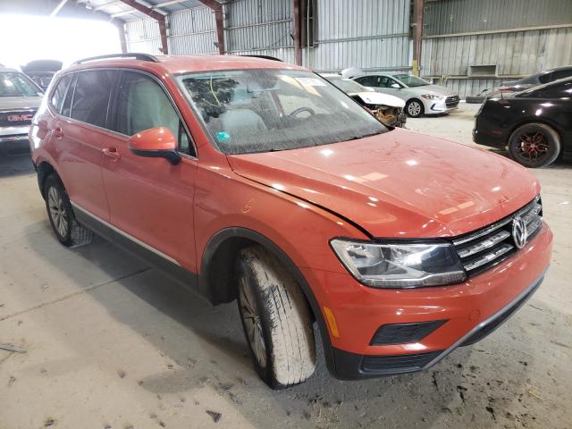 VOLKSWAGEN NULL 2018 3vv3b7ax1jm054225