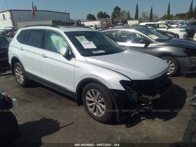 VOLKSWAGEN TIGUAN 2018 3vv3b7ax1jm094031