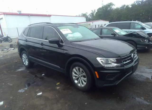 VOLKSWAGEN TIGUAN 2018 3vv3b7ax1jm147049