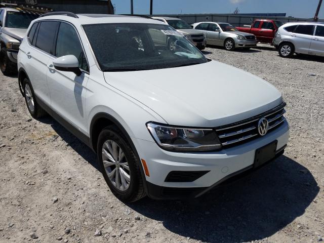 VOLKSWAGEN TIGUAN SE 2018 3vv3b7ax2jm053424