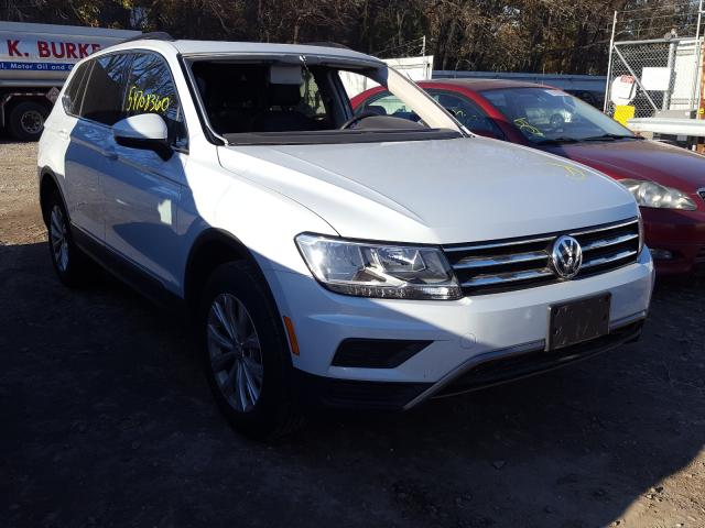 VOLKSWAGEN NULL 2018 3vv3b7ax2jm143933