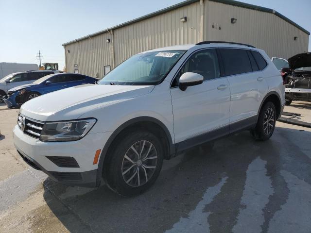 VOLKSWAGEN TIGUAN SE 2018 3vv3b7ax2jm200454