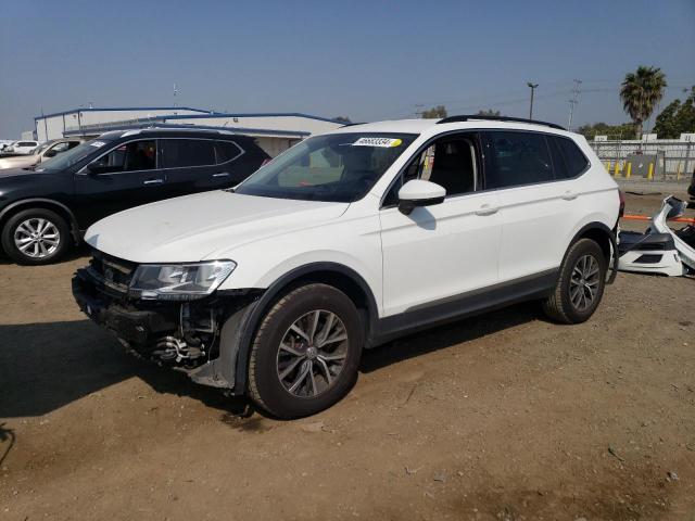 VOLKSWAGEN TIGUAN 2018 3vv3b7ax2jm222874