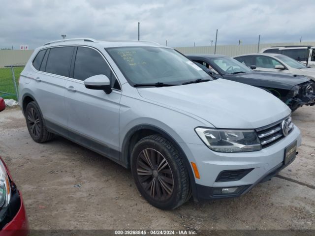 VOLKSWAGEN TIGUAN 2018 3vv3b7ax3jm017872