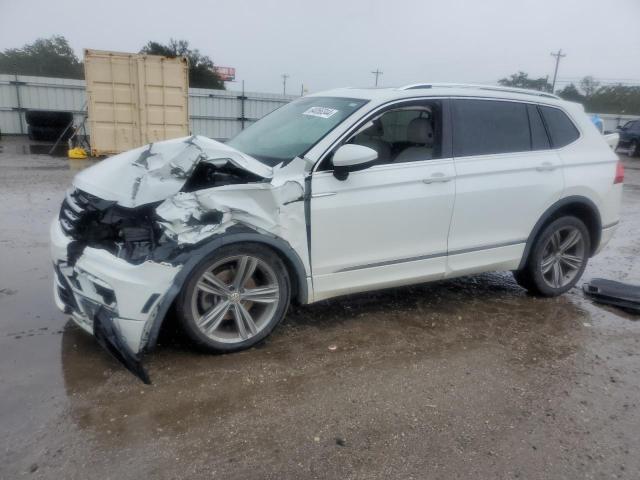 VOLKSWAGEN TIGUAN SE 2018 3vv3b7ax3jm172261