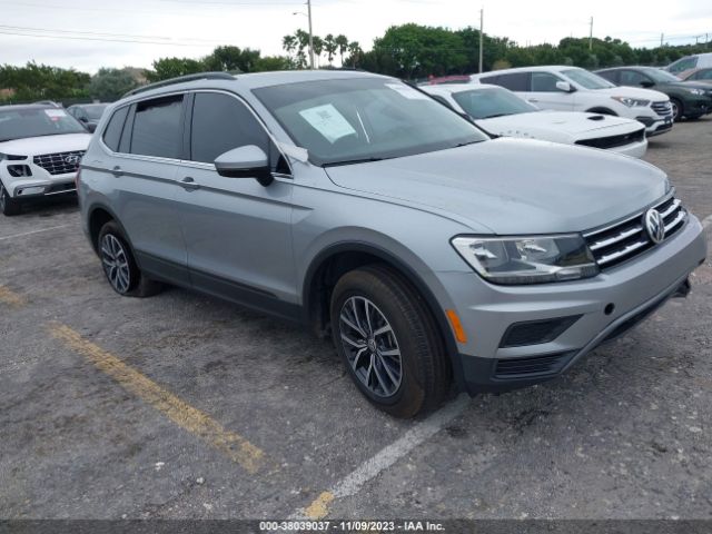 VOLKSWAGEN TIGUAN 2019 3vv3b7ax3km128987