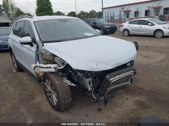 VOLKSWAGEN TIGUAN 2018 3vv3b7ax4jm031523