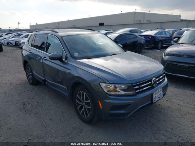 VOLKSWAGEN TIGUAN 2018 3vv3b7ax4jm137308