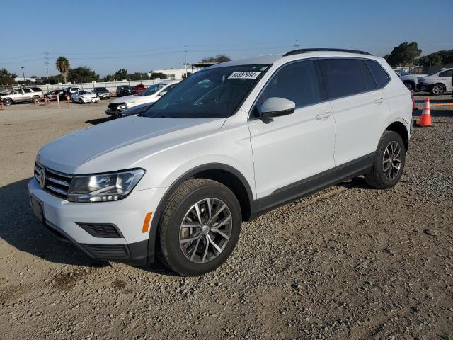 VOLKSWAGEN TIGUAN SE 2018 3vv3b7ax4jm208796