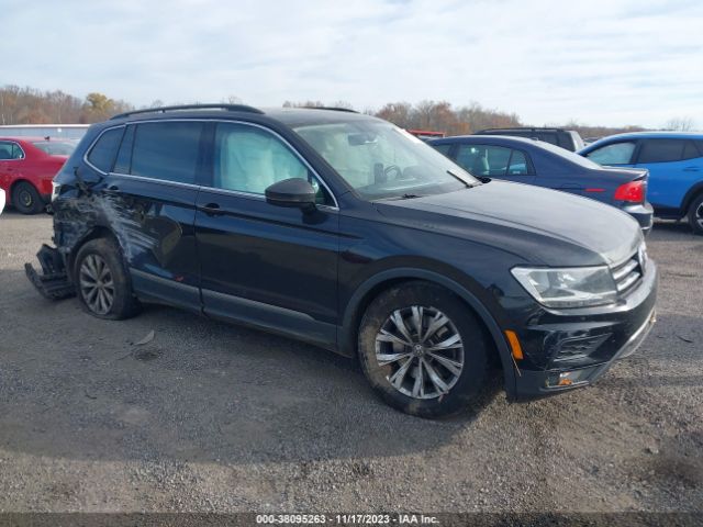 VOLKSWAGEN TIGUAN 2018 3vv3b7ax5jm020790