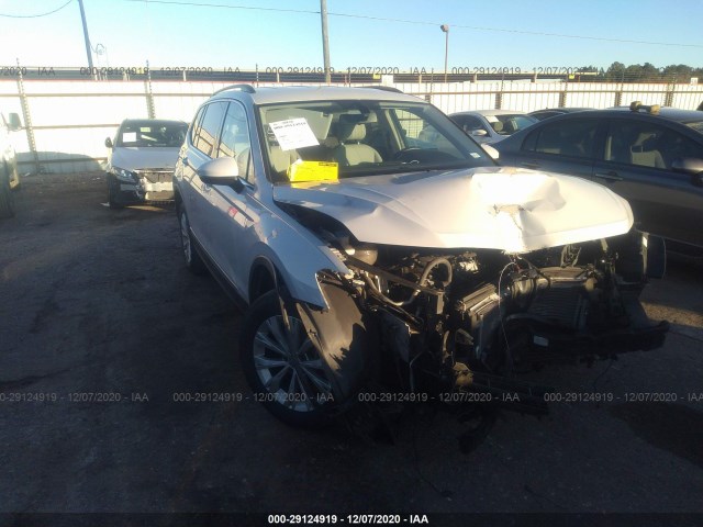 VOLKSWAGEN TIGUAN 2018 3vv3b7ax5jm073912