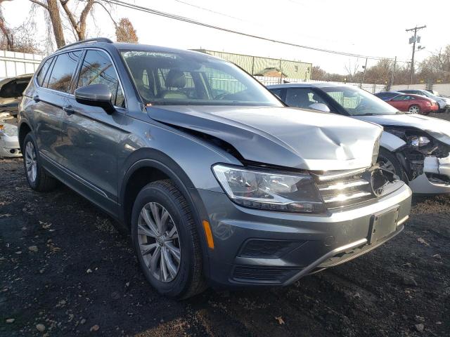 VOLKSWAGEN NULL 2018 3vv3b7ax6jm133602