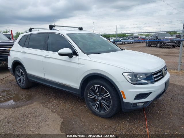 VOLKSWAGEN TIGUAN 2018 3vv3b7ax7jm068047