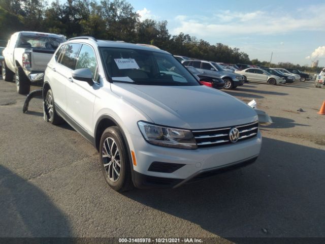 VOLKSWAGEN TIGUAN 2018 3vv3b7ax7jm202846