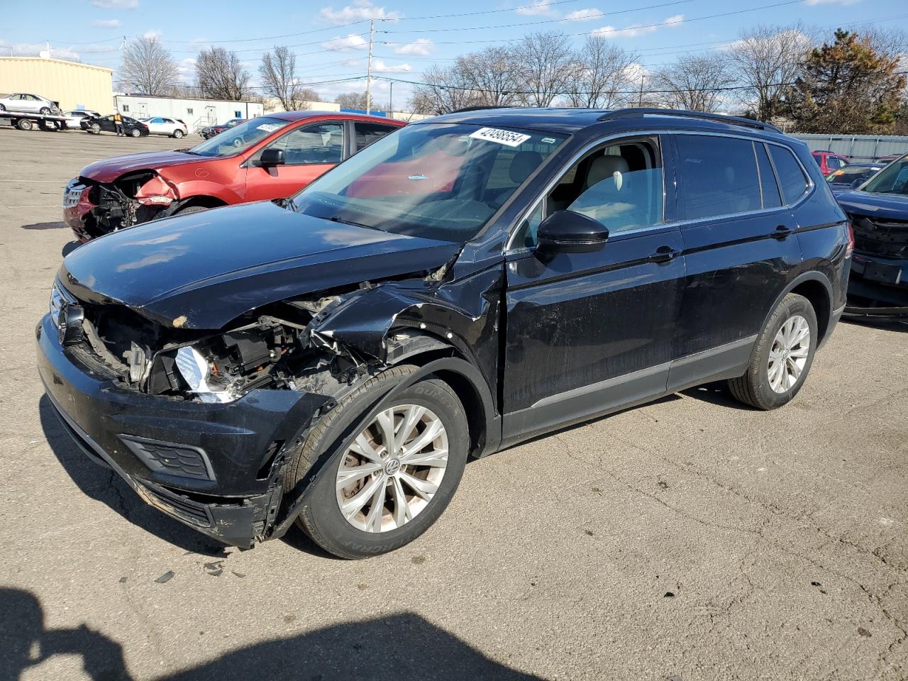 VOLKSWAGEN TIGUAN 2018 3vv3b7ax8jm095161