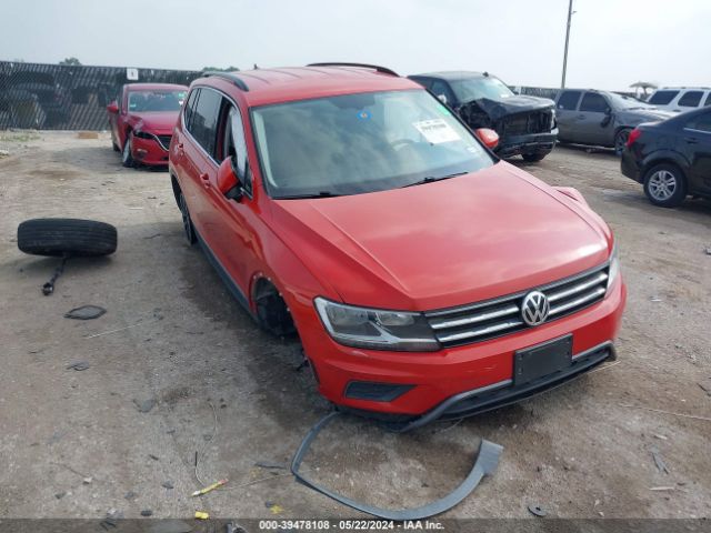 VOLKSWAGEN TIGUAN 2018 3vv3b7ax9jm001272