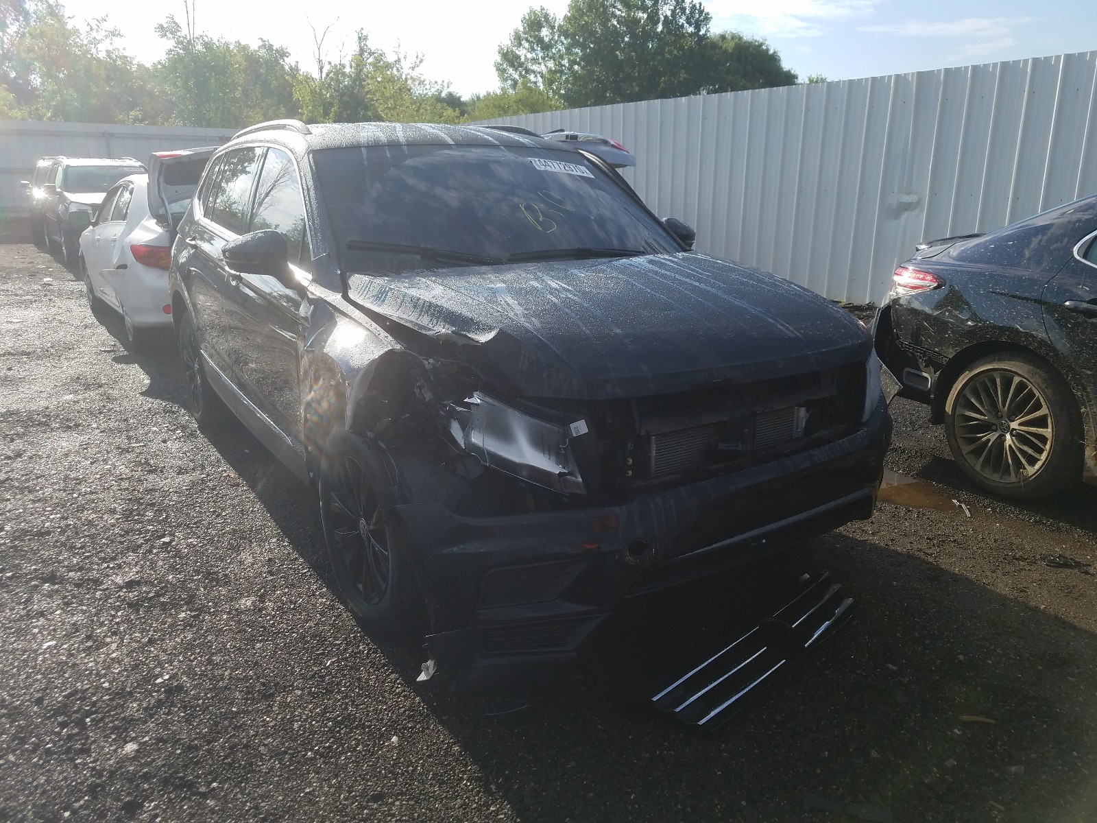 VOLKSWAGEN TIGUAN SE 2018 3vv3b7ax9jm121721