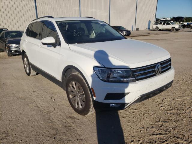 VOLKSWAGEN NULL 2018 3vv3b7axxjm010160