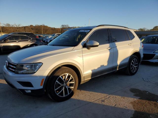 VOLKSWAGEN TIGUAN SE 2018 3vv3b7axxjm019022