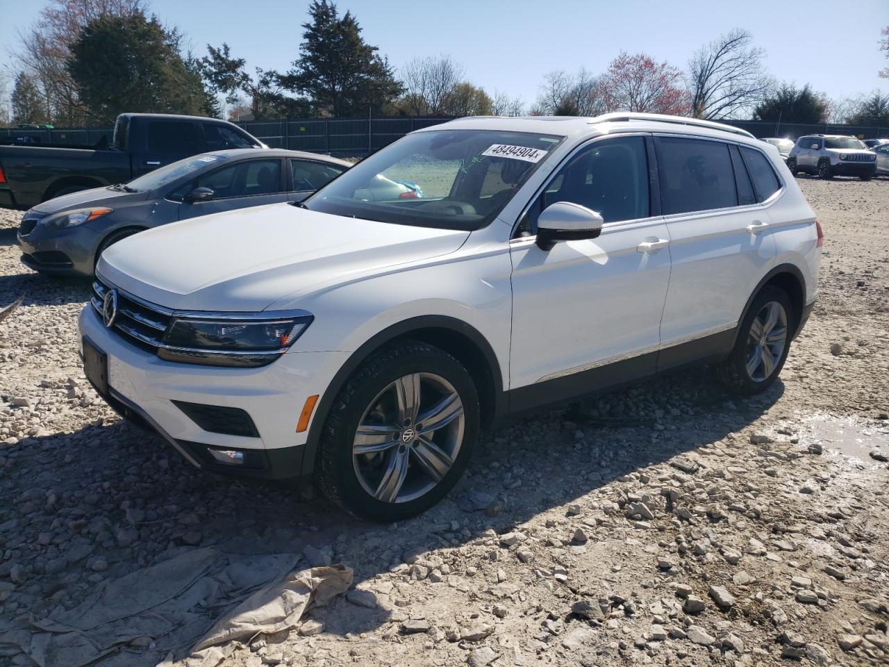 VOLKSWAGEN TIGUAN 2018 3vv4b7ax7jm115890