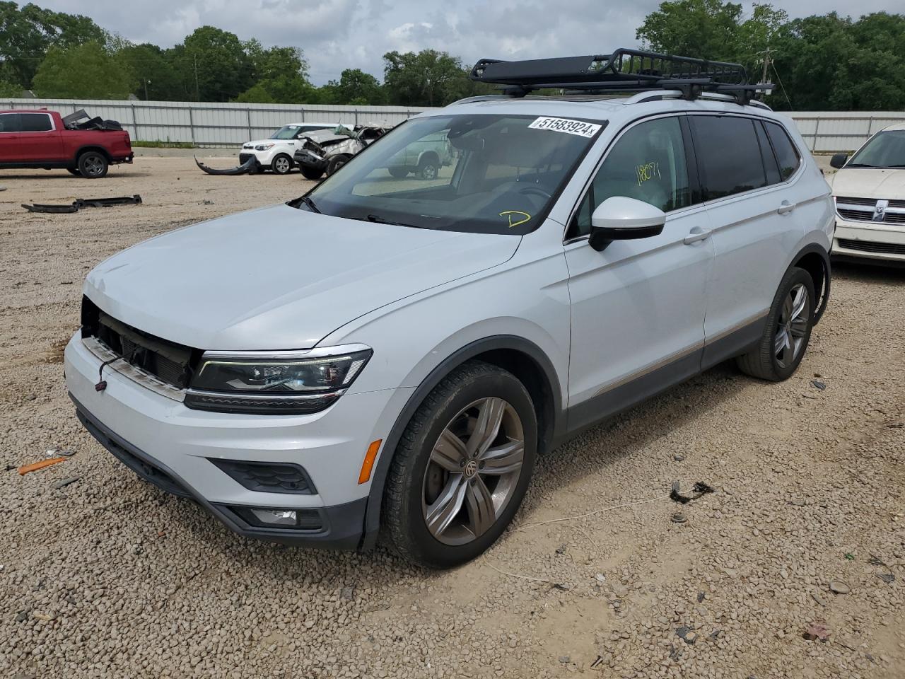 VOLKSWAGEN TIGUAN 2018 3vv5b7ax2jm193336